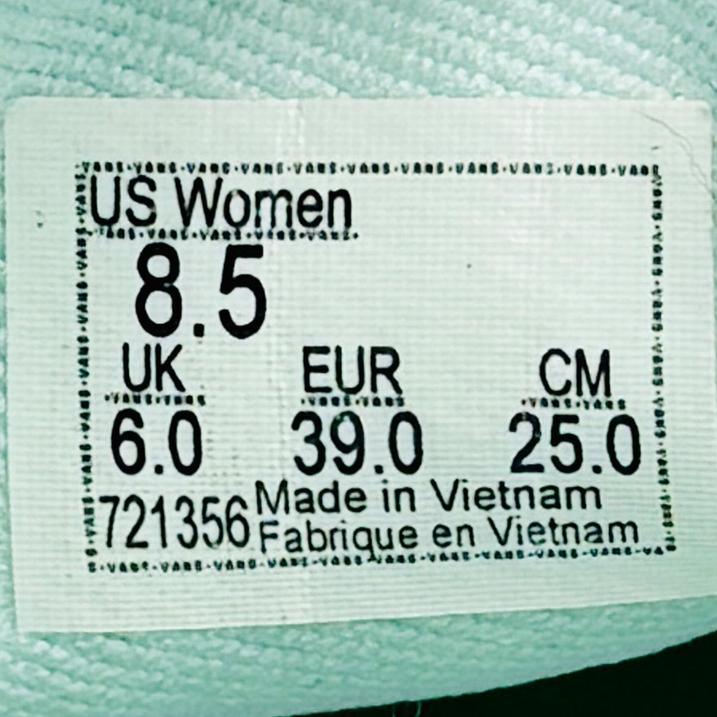 Vans Off The Wall Slipon Tie & Dye Shoes (Size 39) - 721356