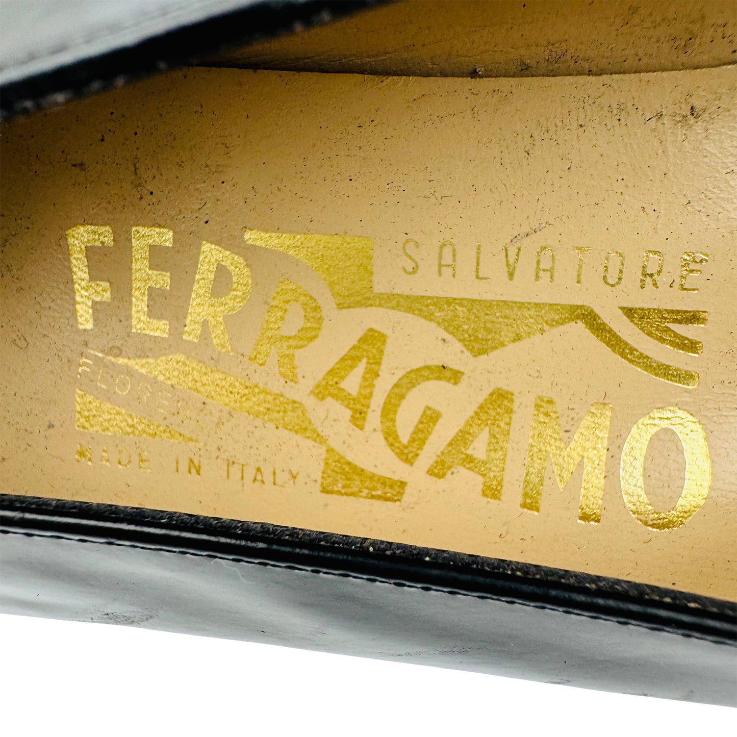 Salvatore Ferragamo Women's Leather Pumps (Size 37/37.5)