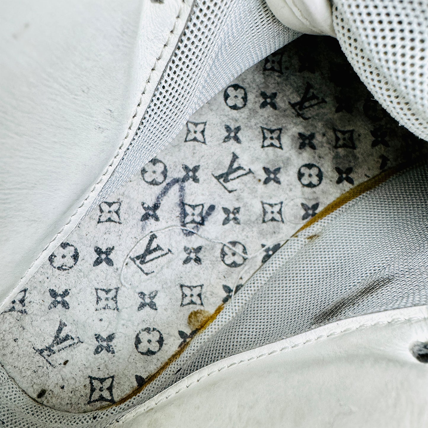 Louis Vuitton Men's Rivoli High Top Sneakers (Size 42)