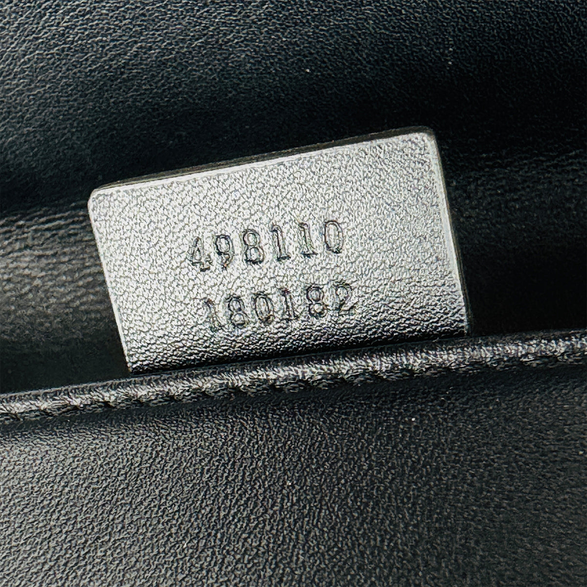 Gucci GG Marmont Matelassé Bag - 498110 DTDIT 1000