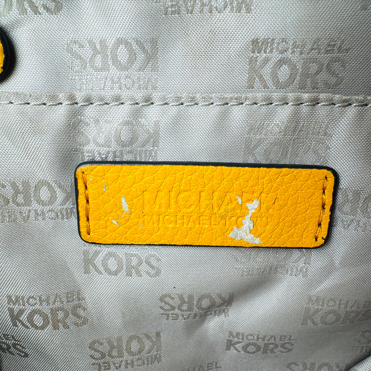 Michael Kors Fulton Chain Medium Hobo Bag - 35F5GFHE2L