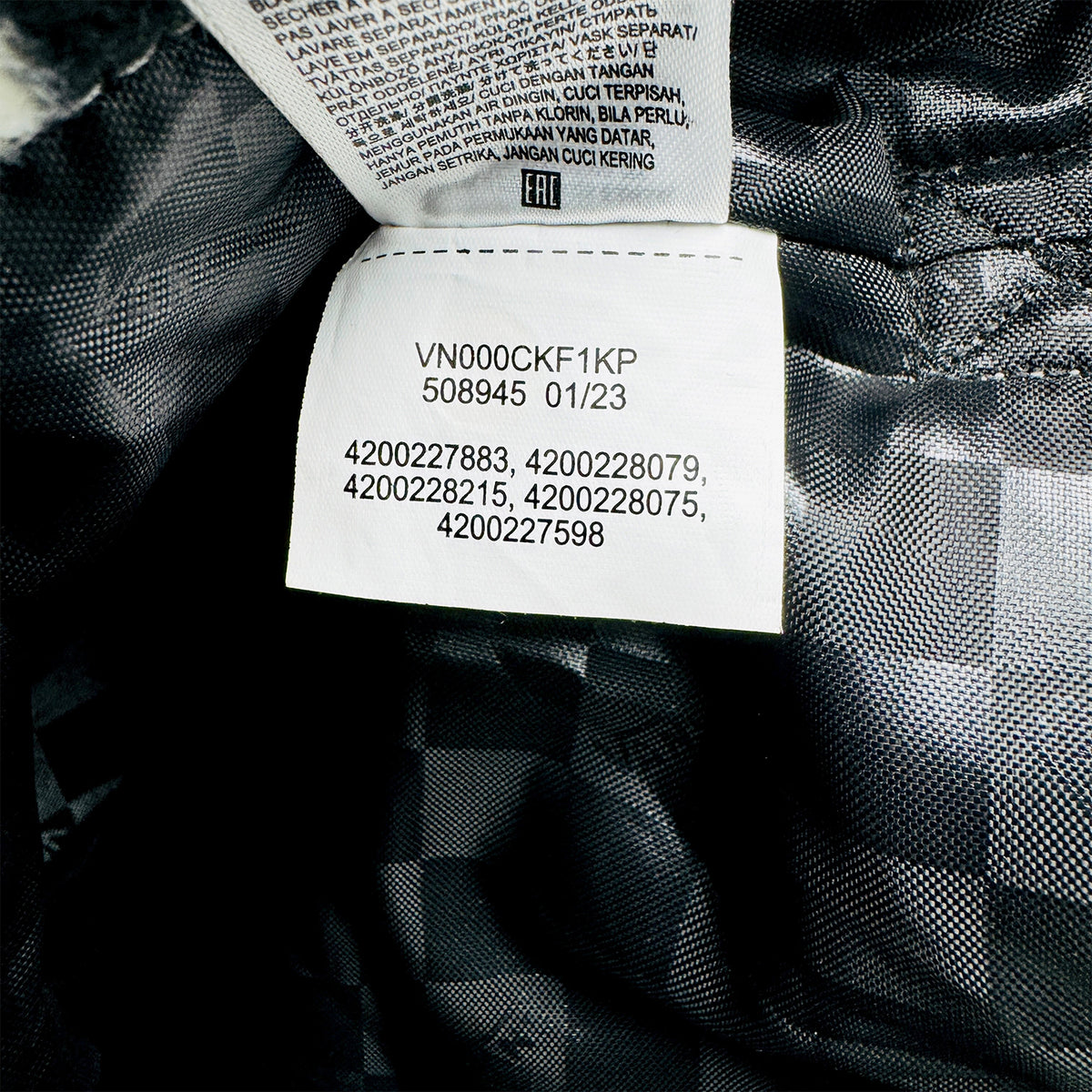 Vans ABD 'Checkerboard' Sherpa Bucket Bag - VN000CKF1KP