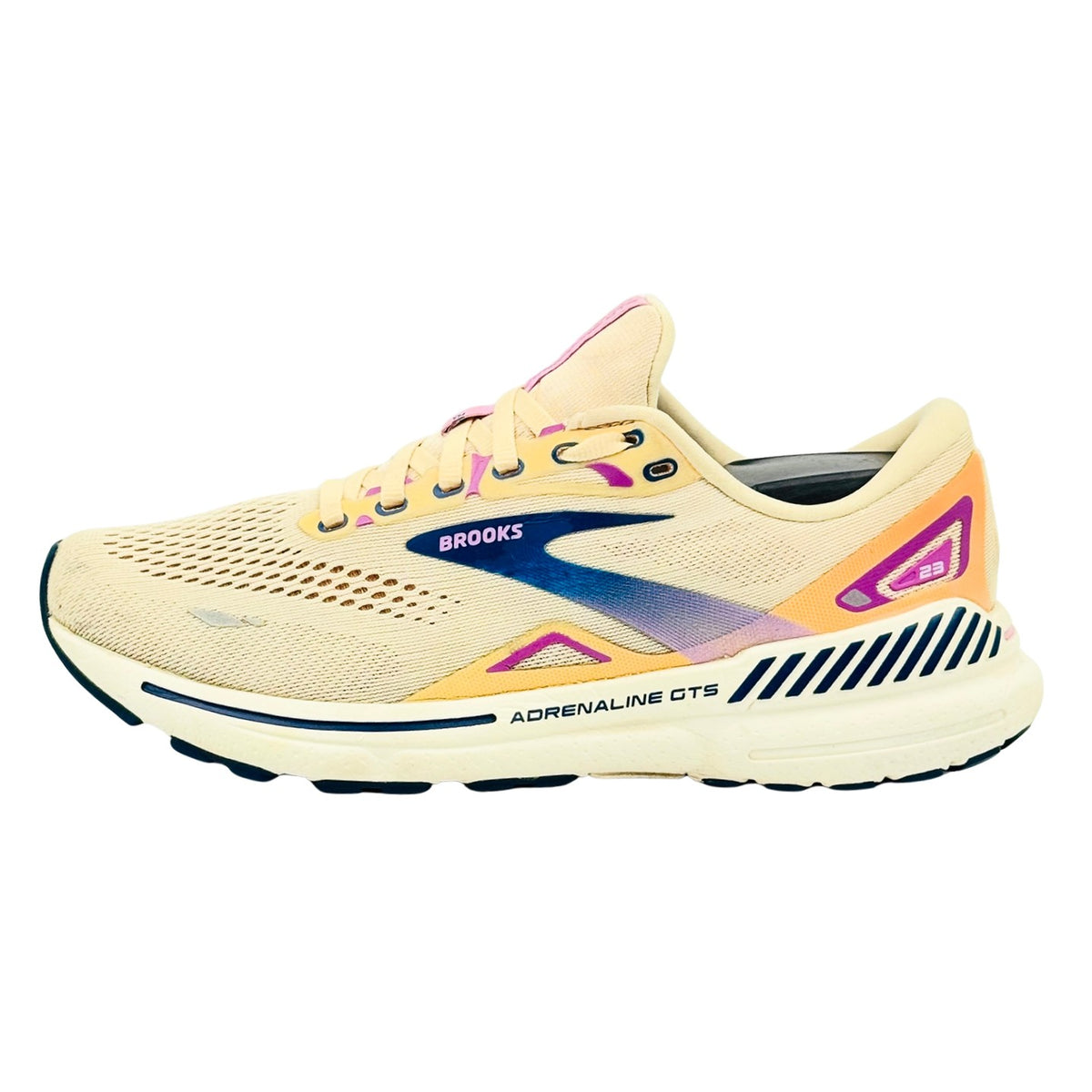 Brooks Adrenaline GTS 23 Shoes (Size 41) - 1203811B795