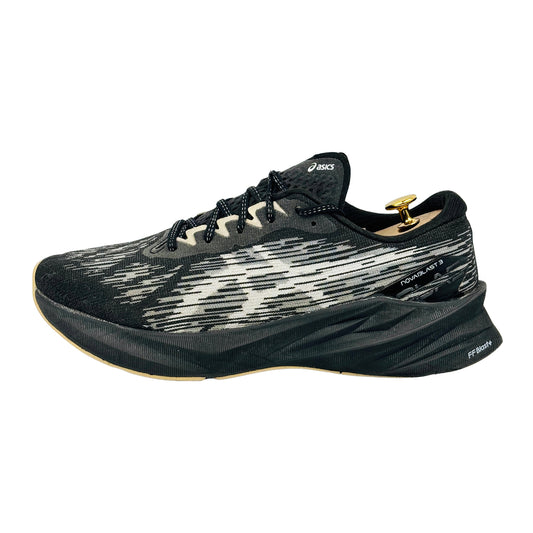 Asics Men's Novablast 3 Shoes (Size 44) - 1011B458