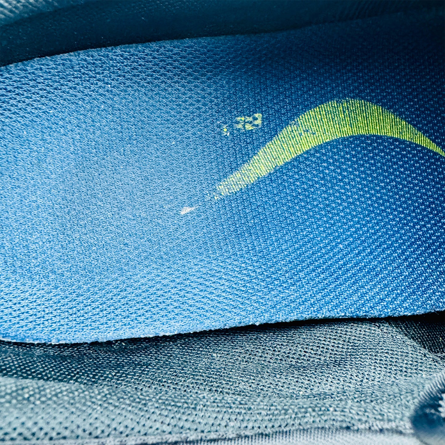 New Balance 327 'Triple Black' Sneakers (Size 45) - MS327CCB