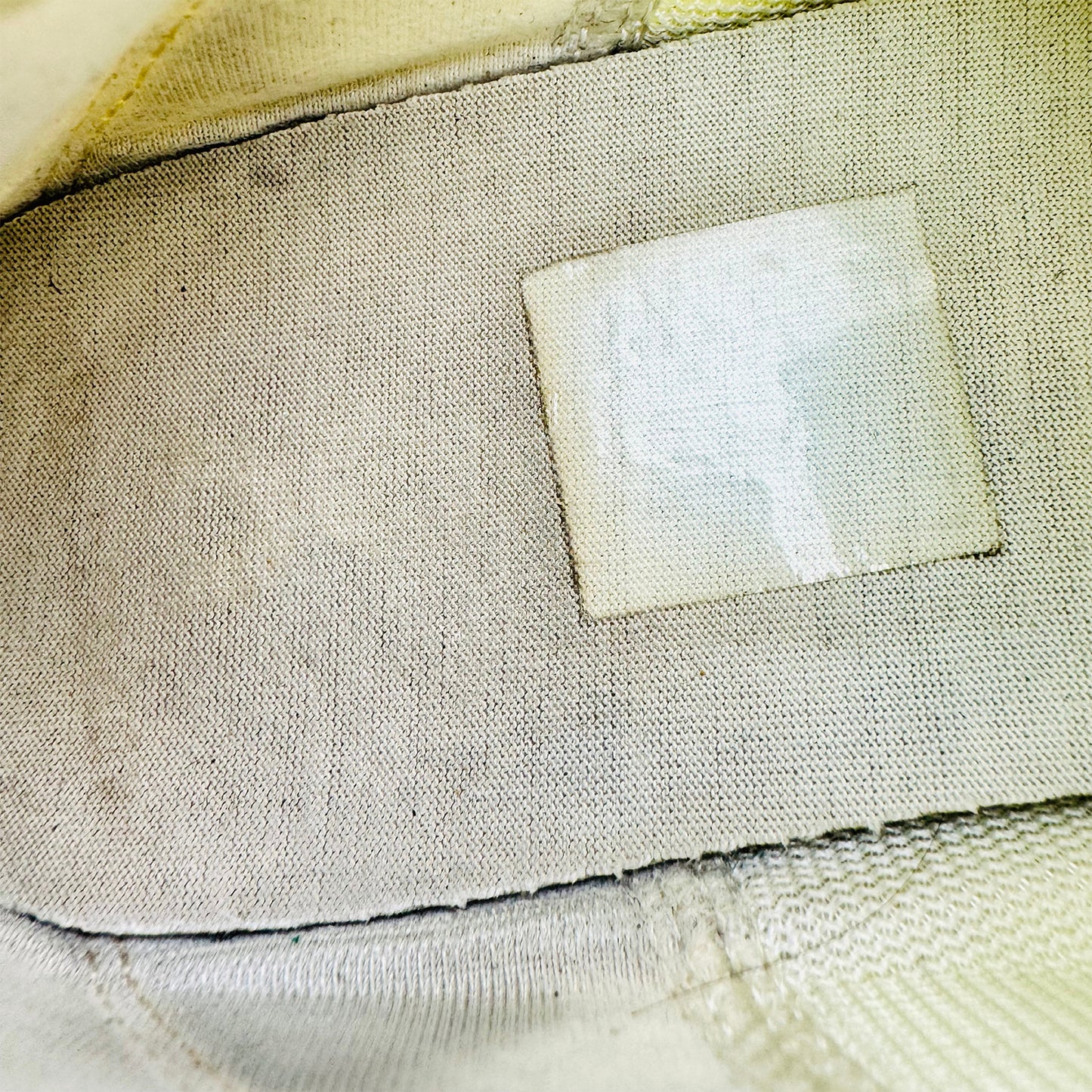 On Cloud 5 'Light Yellow' Shoes (Size 42) - 3MD10531077