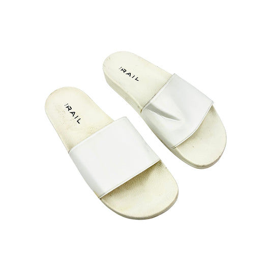 The Rail Bondi Sport White Slides (Size 45)