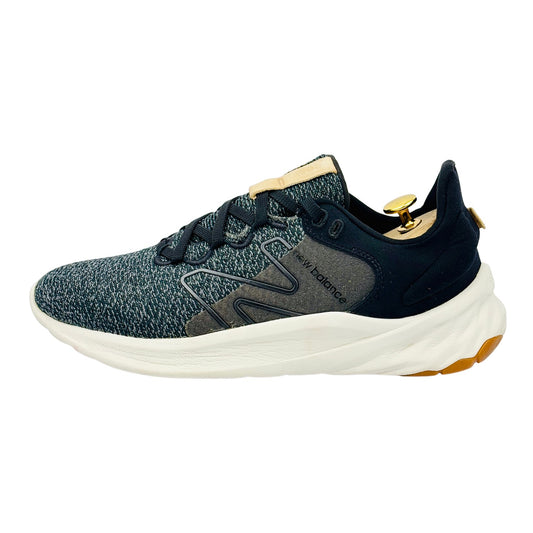 New Balance Fresh Foam Roav V2 Shoes (Size 43) - MROAVLK2
