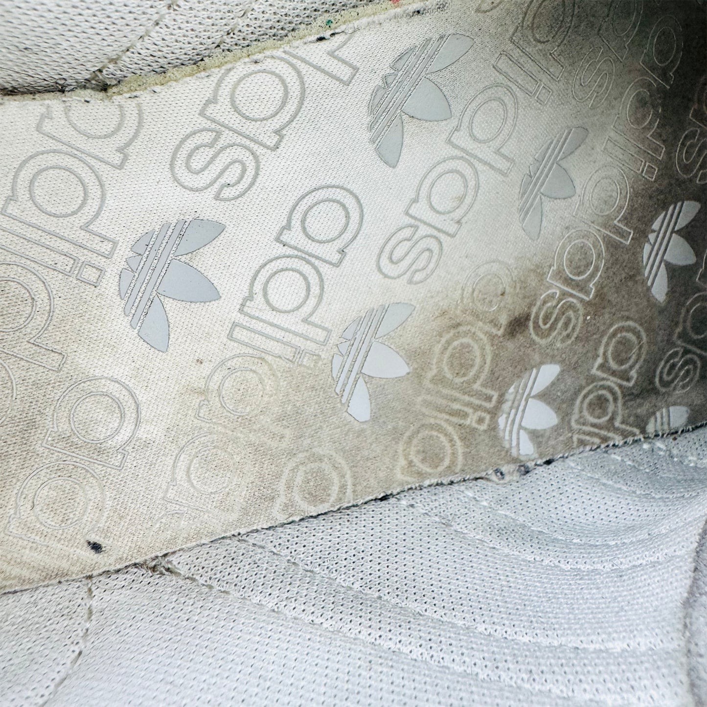 Adidas Men's Handball Spezial Sneakers (Size 43.5) - IE3608