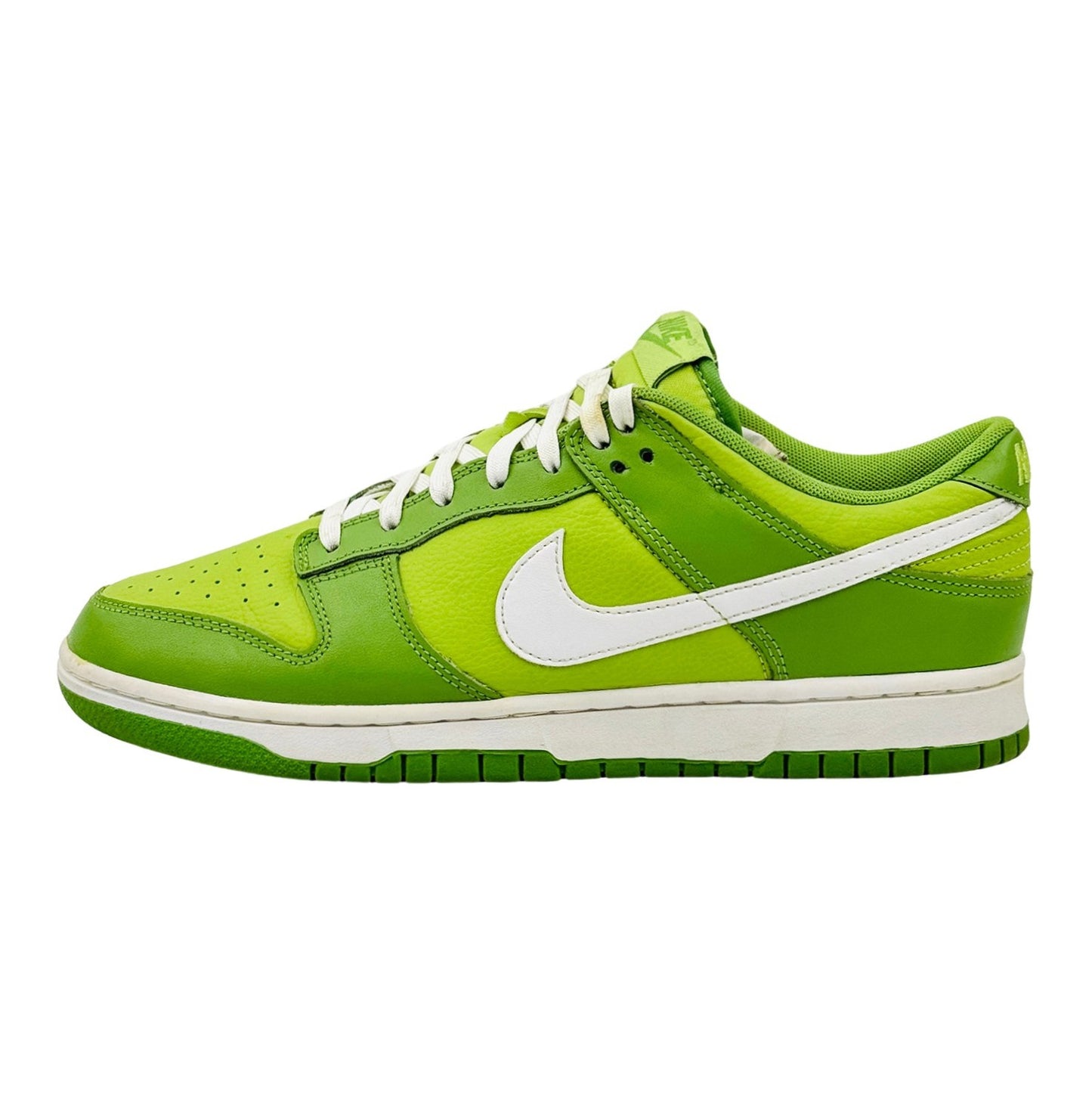 Nike Dunk Low 'Chlorophyll' Sneakers (Size 42.5) - DJ6188-300