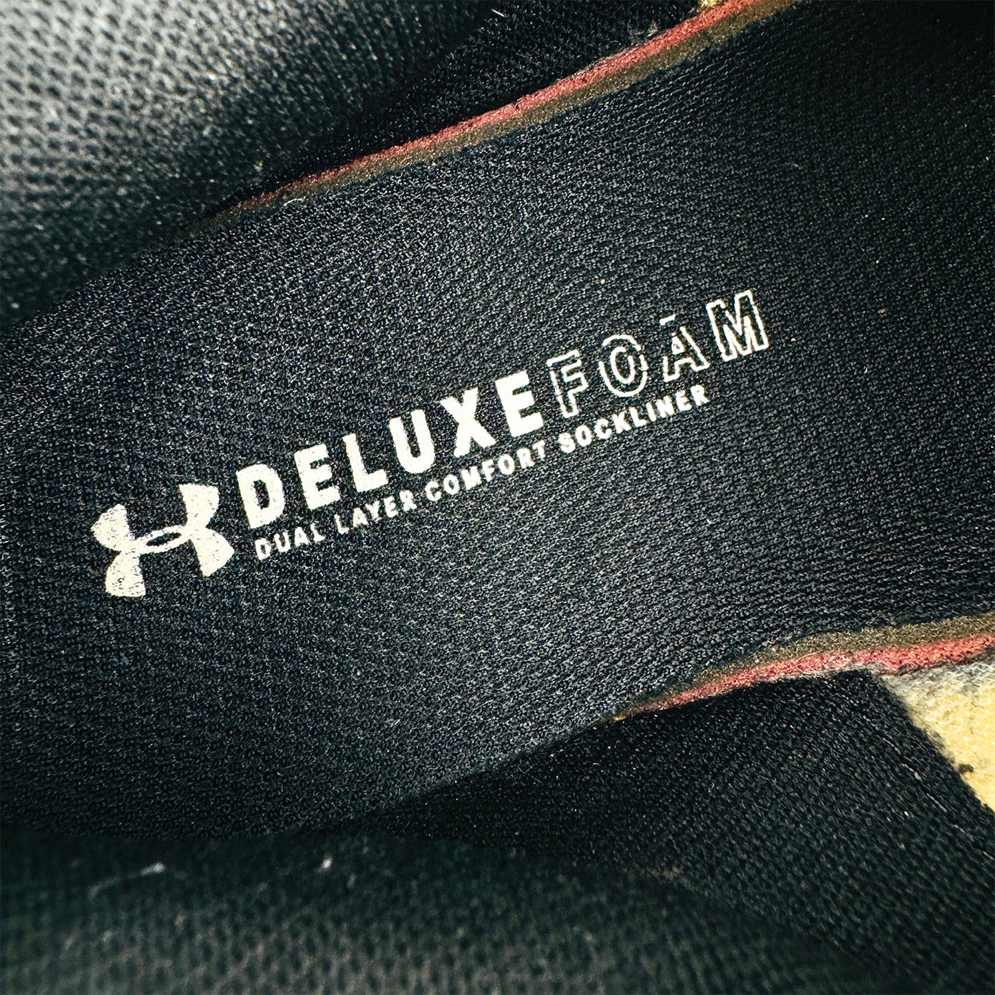 Under Armour UA Charged Rogue 2 Shoes (Size 46) - 3022592-100