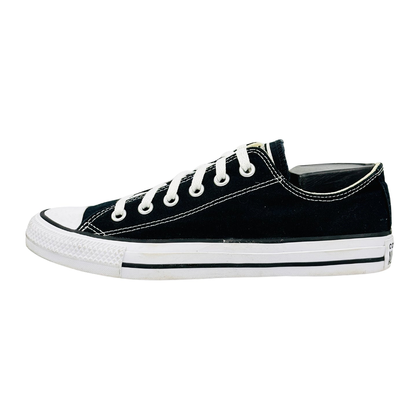 Converse Chuck Taylor All Star Sneakers (Size 39) - M9166C