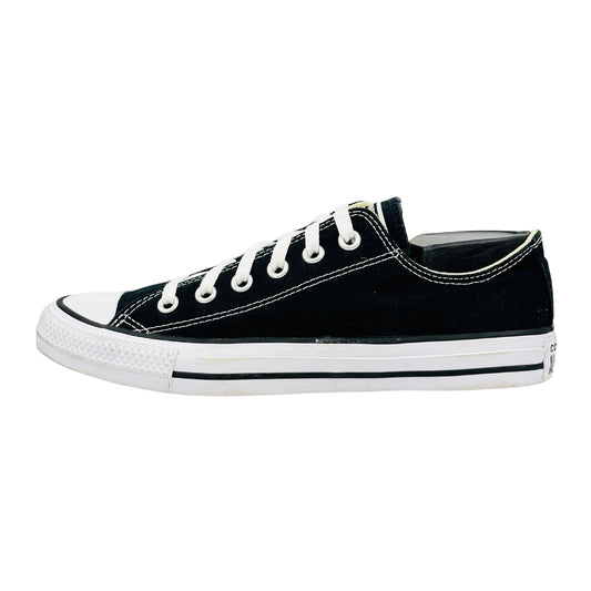 Converse Chuck Taylor All Star Sneakers (Size 39) - M9166C