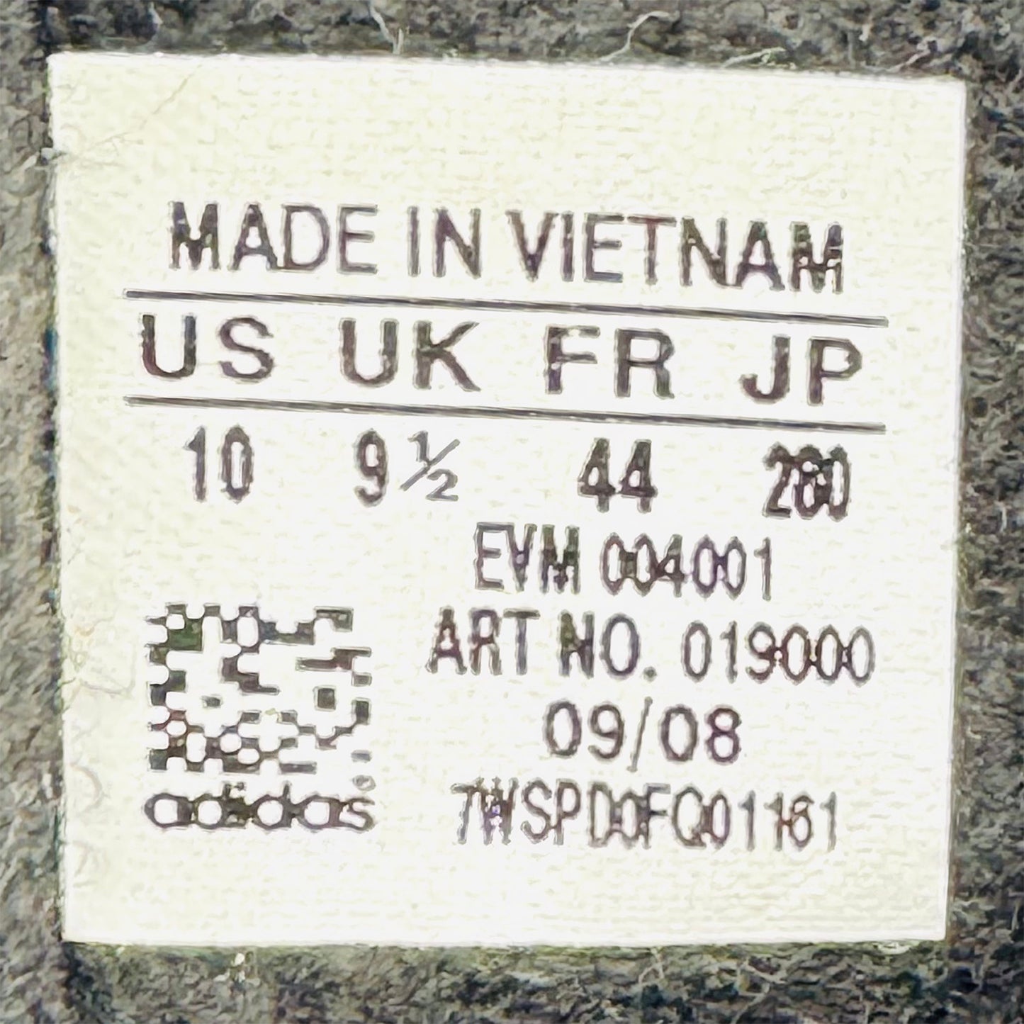 Adidas Men's Samba Leather Sneakers (Size 44) - 019000