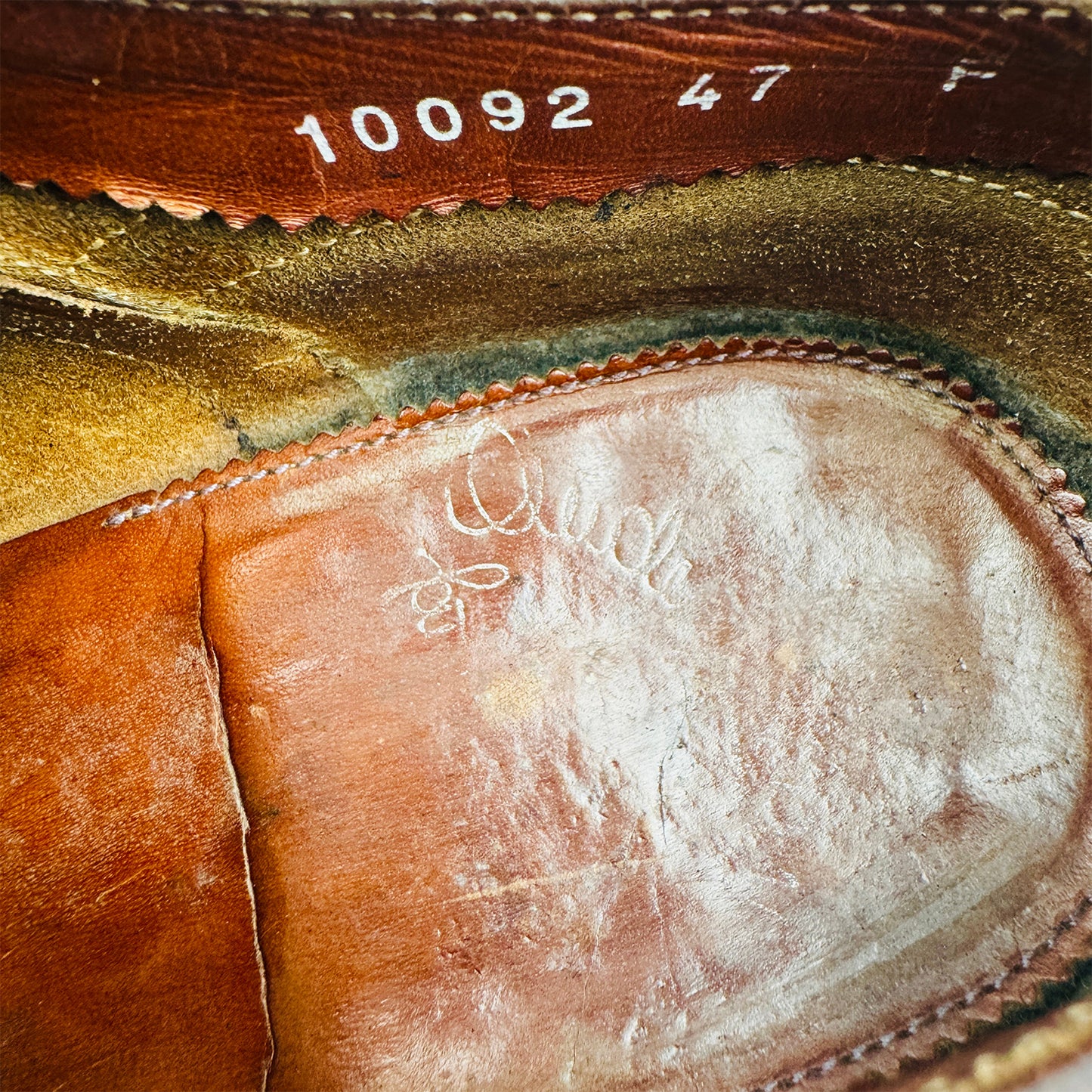 Santoni Brown Leather Wingtip Derby Brogues (Size 41.5)