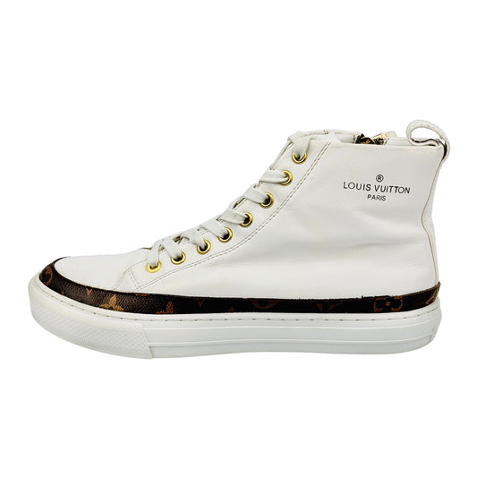 Louis Vuitton Men's Stellar White Sneakers (Size 40/40.5)