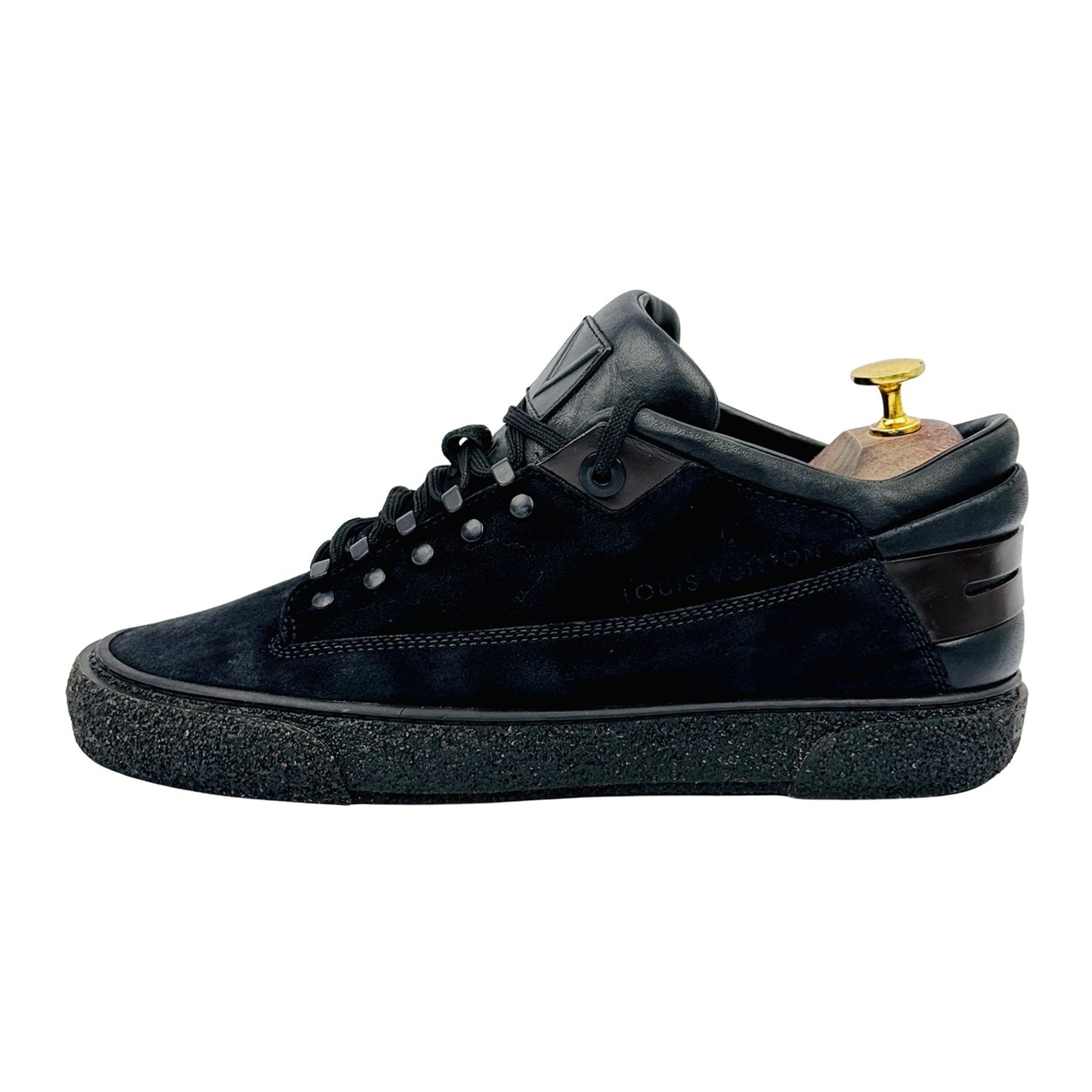 Louis Vuitton Men's Low Top Suede Sneakers (Size 41/41.5)