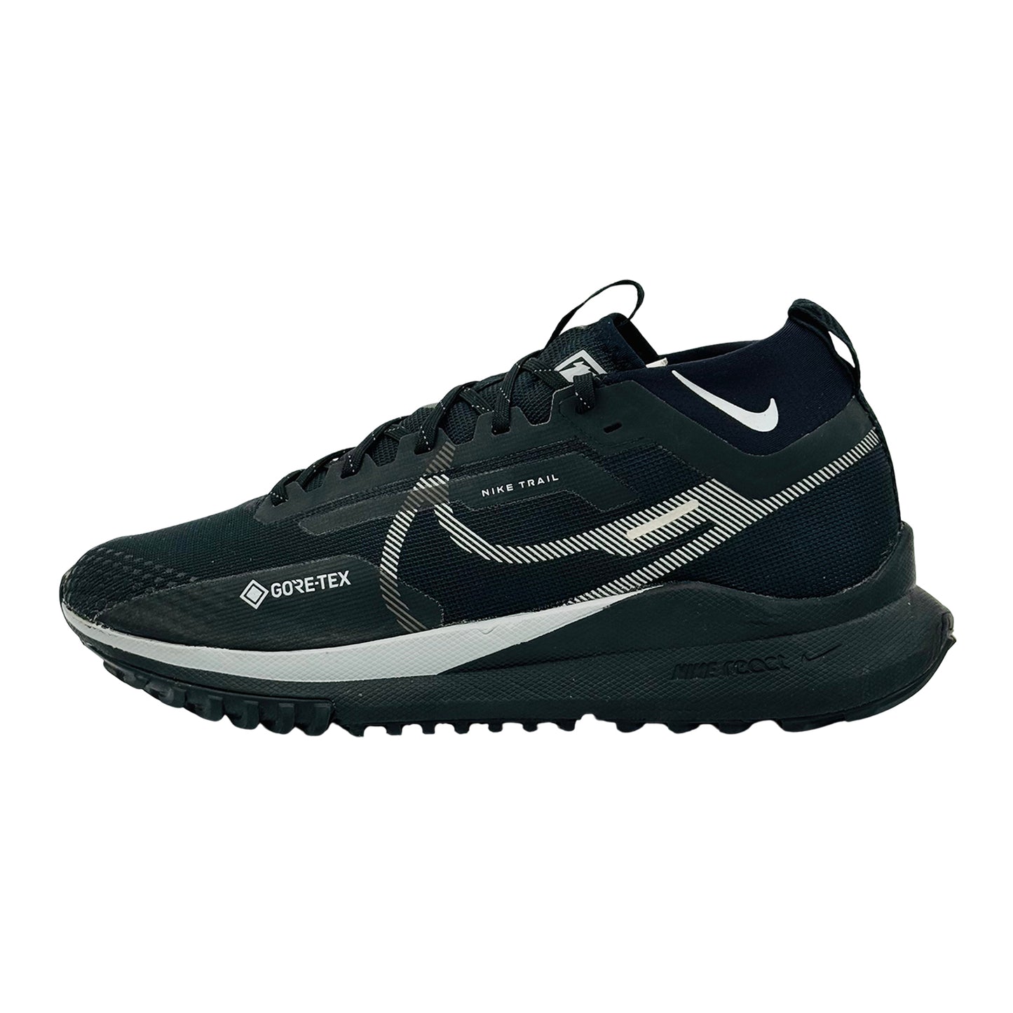 Nike Pegasus Trail 4 GORE-TEX Shoes (Size 43) - DJ7926-001