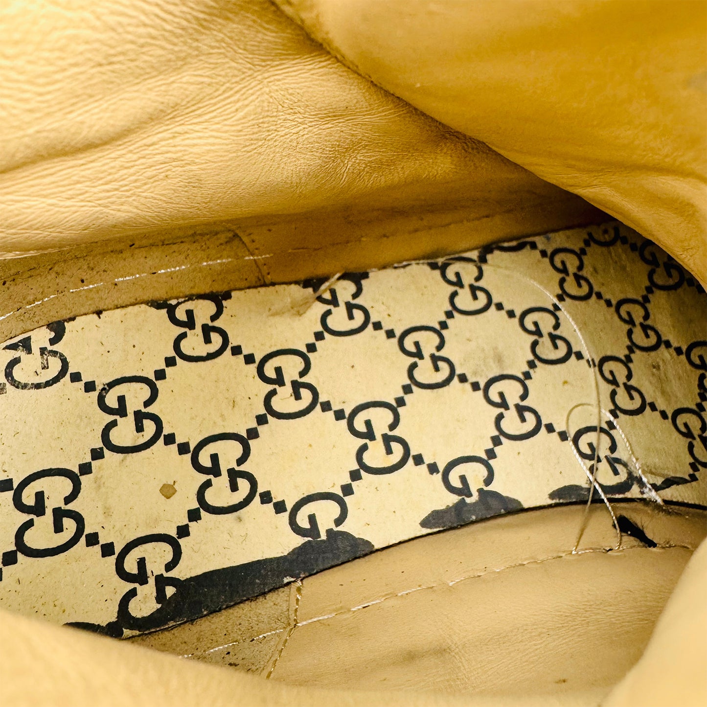 Gucci Kingsnake Calf Leather Sneakers (Size 39/39.5) - 473770