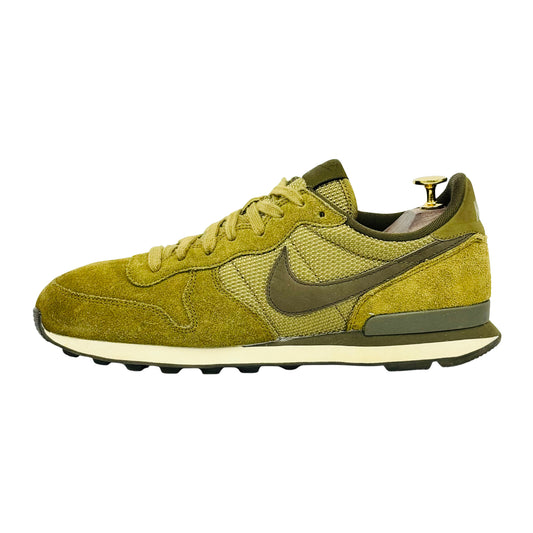 Nike Internationalist Premium Sneakers (Size 42.5) - 828043-300