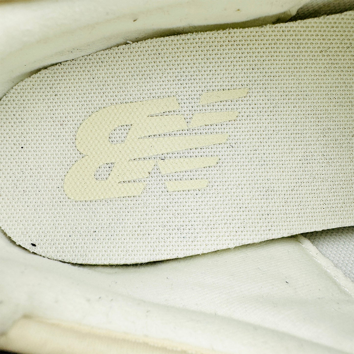 New Balance 327 'Sea Salt' Sneakers (Size 37.5) - WS327NKD