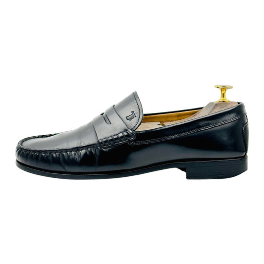 Tods Men's Black Leather Loafers (Size 40/40.5)