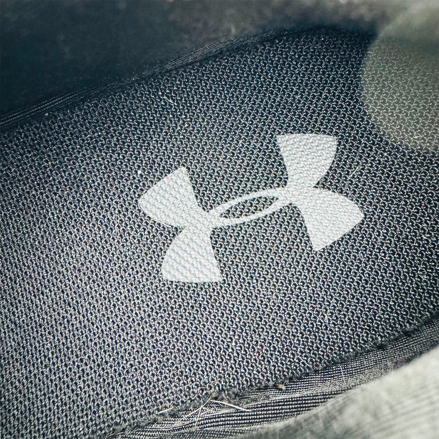 Under Armor Drift RN Sneakers (Size 45) - 1274072-003