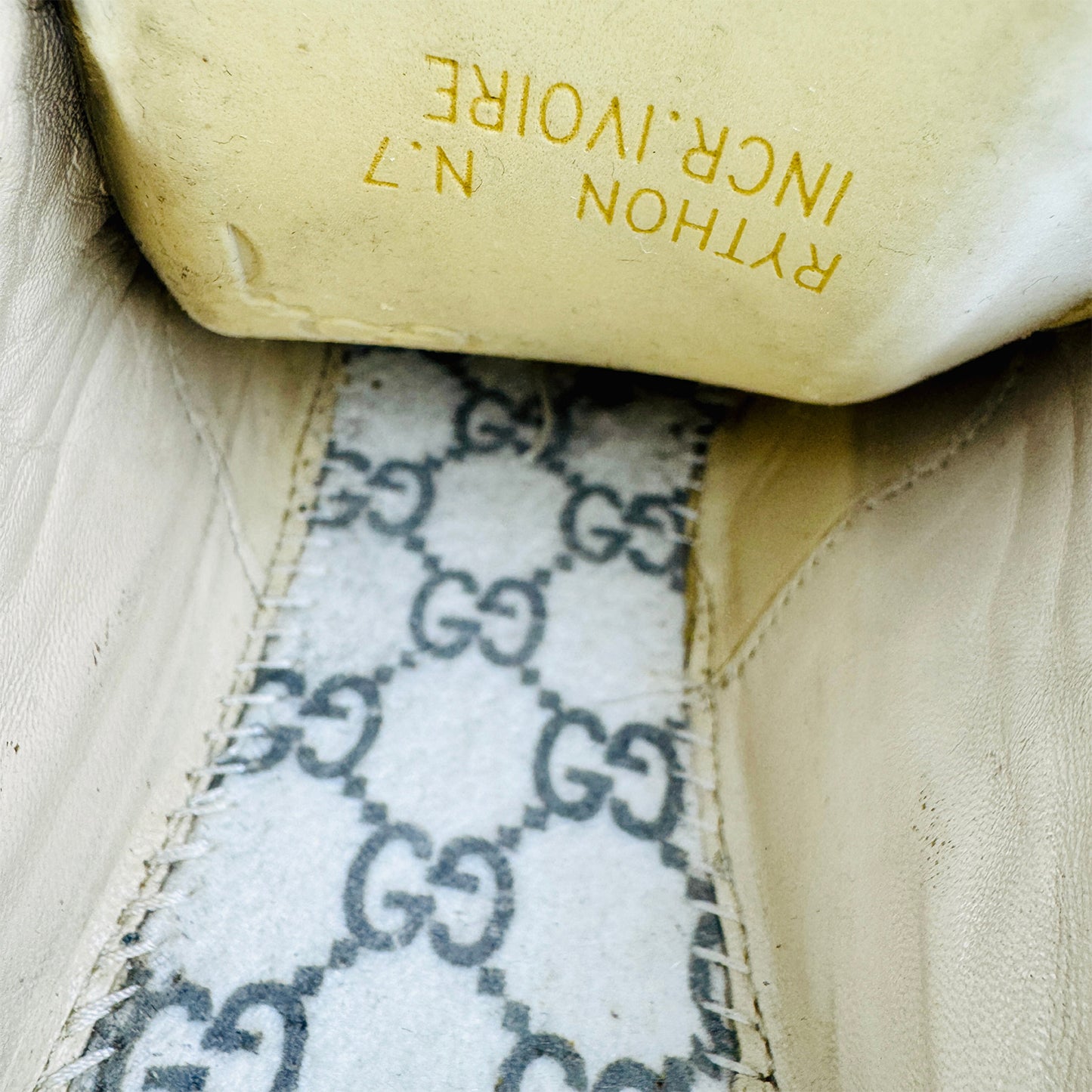 Gucci Rhyton Off-White Leather Sneakers (Size 41.5)