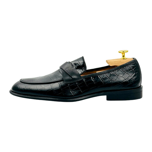 Conhpol Croc-Embossed Black Leather Loafers (Size 41.5)