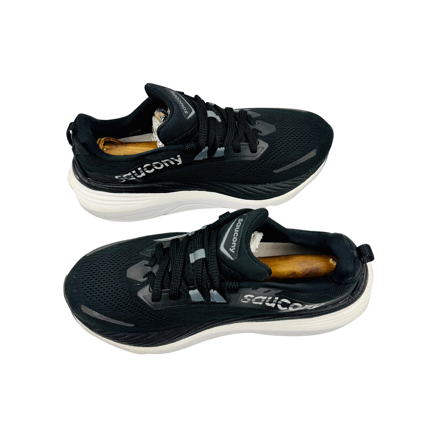 Saucony Hurricane 24 Shoes (Size 41) - S10933-100