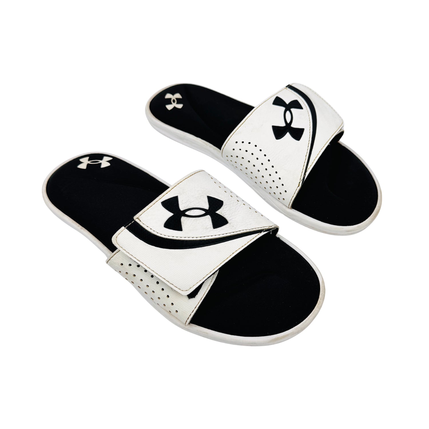 Right Side image of Under Armour Ignite VI White Slides (Size 42/42.5) - 3022711-100