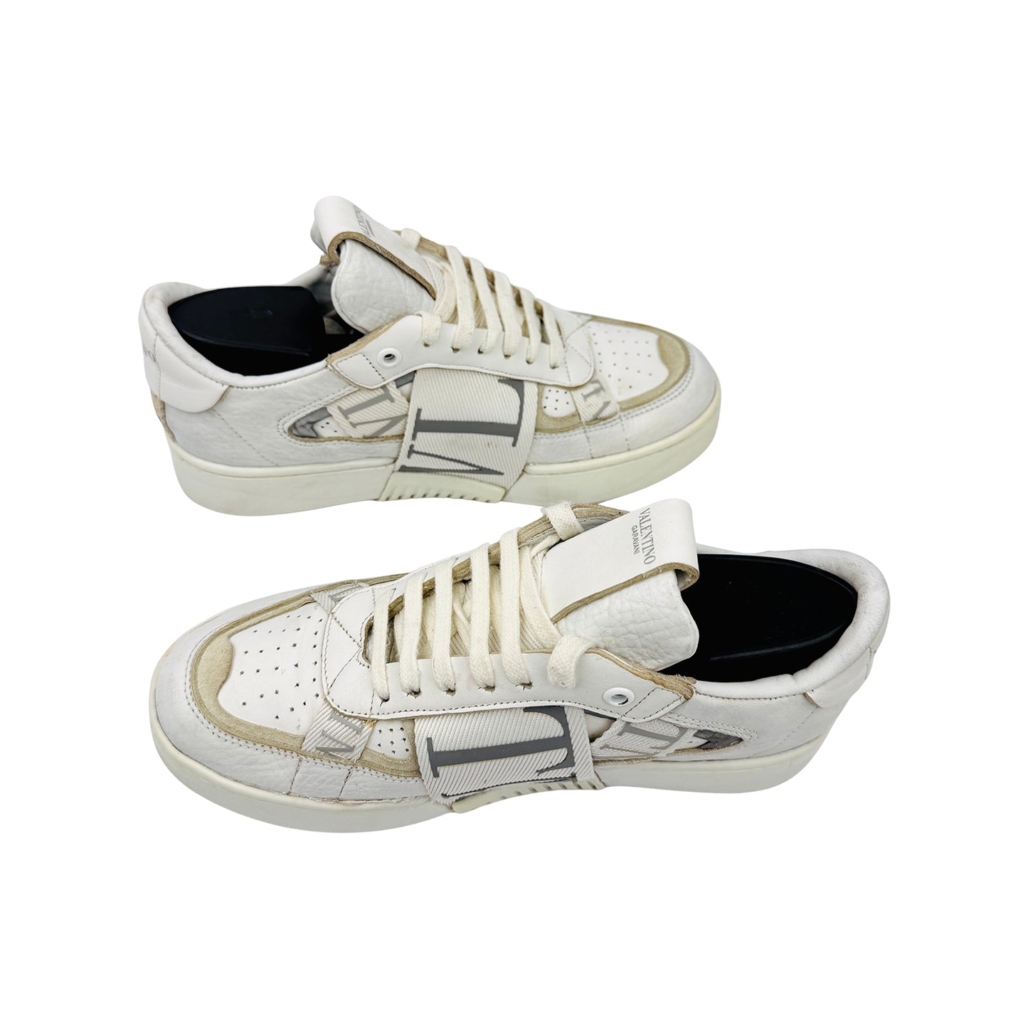 Valentino Garavani VL7N Cut-Out Low-Top Sneakers (Size 39/39.5)