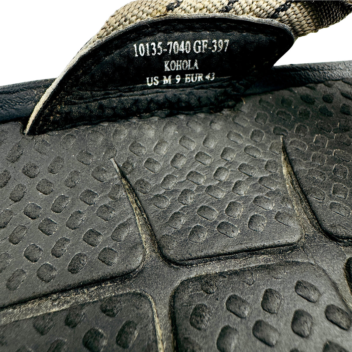 OluKai Men's Kohola 'Dirt Black' Flip Flops (Size 43)