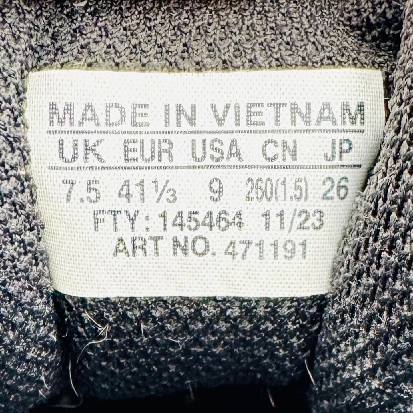 Salomon XA Pro 3D v9 GTX Shoes (Size 41/41.5) - 471191