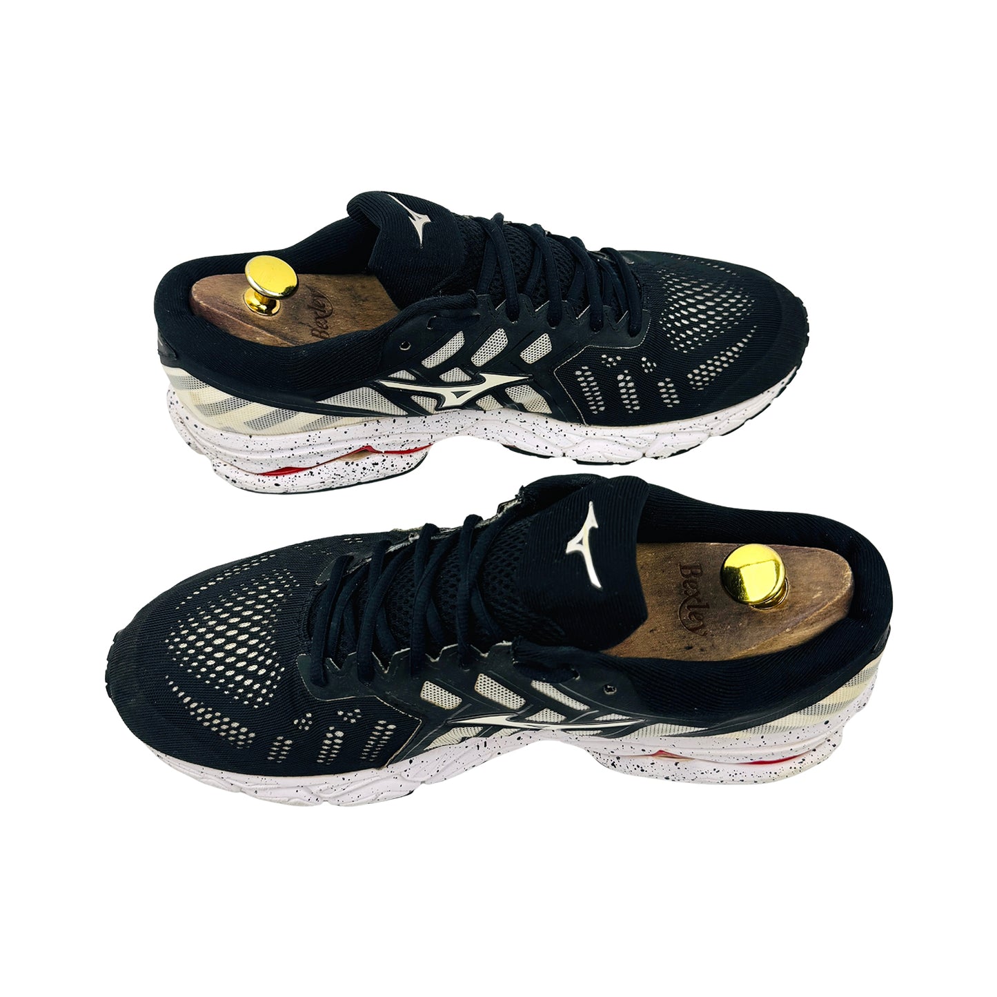 Mizuno Wave Ultima 11 Shoes (Size 43) - J1GC190957