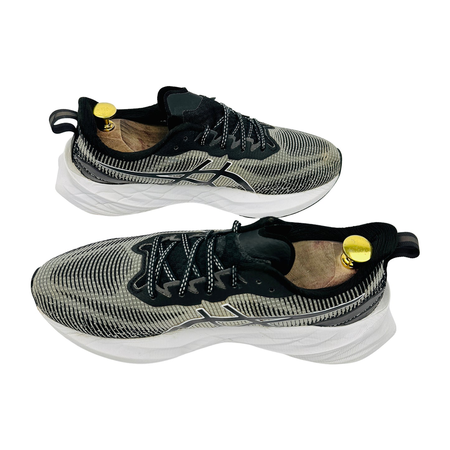 Asics Novablast 3 'Black Graphite' Shoes (Size 41.5) - 1011B591