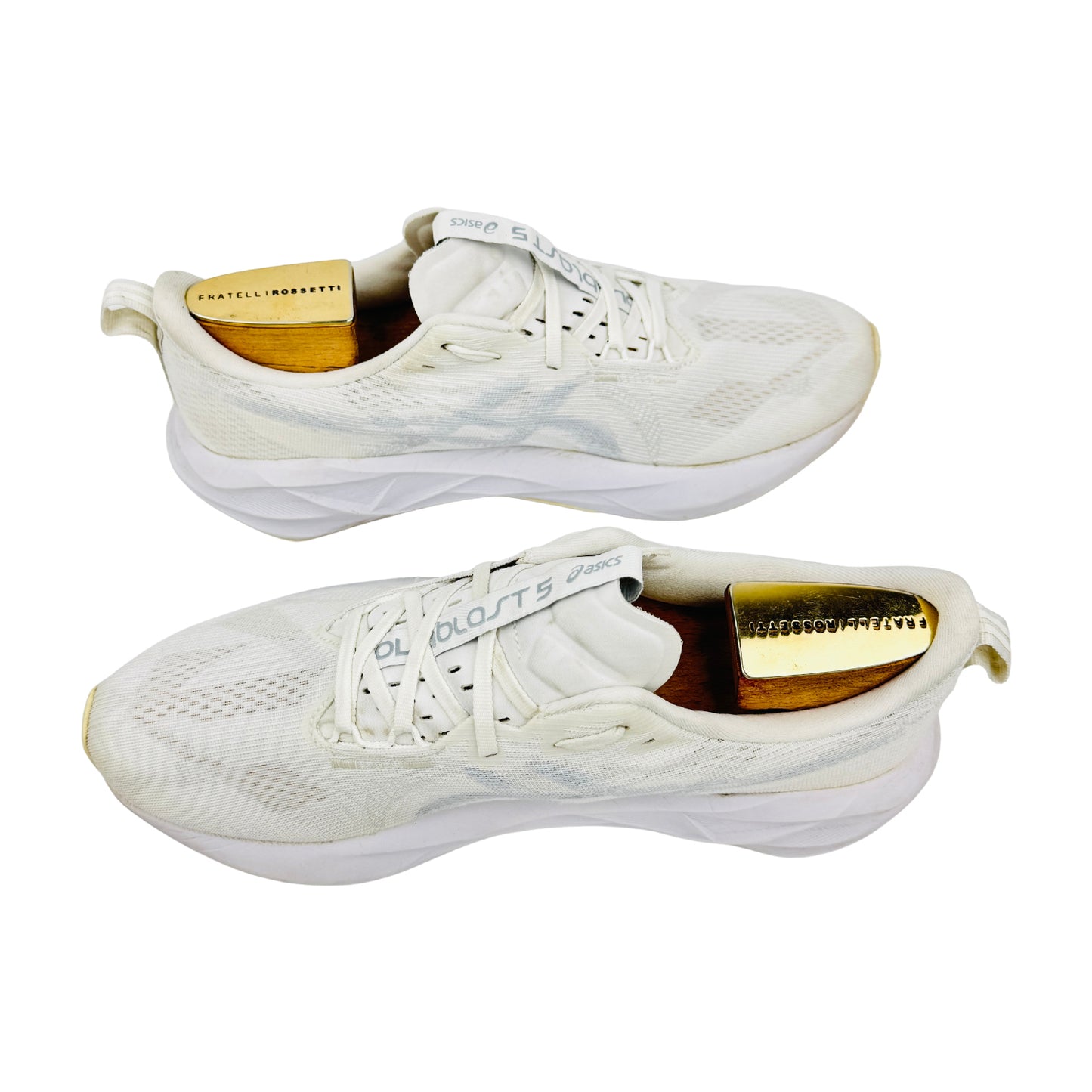 ASICS Men's NOVABLAST 5 Shoes (Size 44) - 1011B974