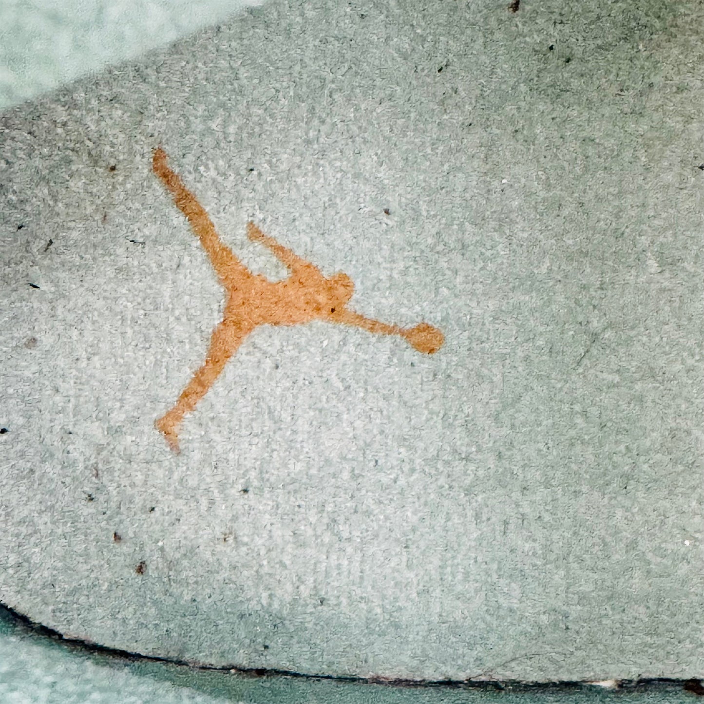 Nike Men's Air Jordan 1 'Sand Dune' Sneakers (Size 43) - 743957-207