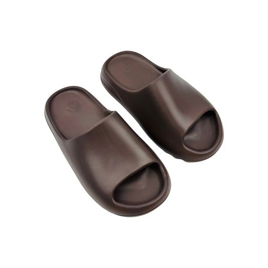 Adidas Yeezy 'Flax' EVA Foam Slides (Size 39/40)