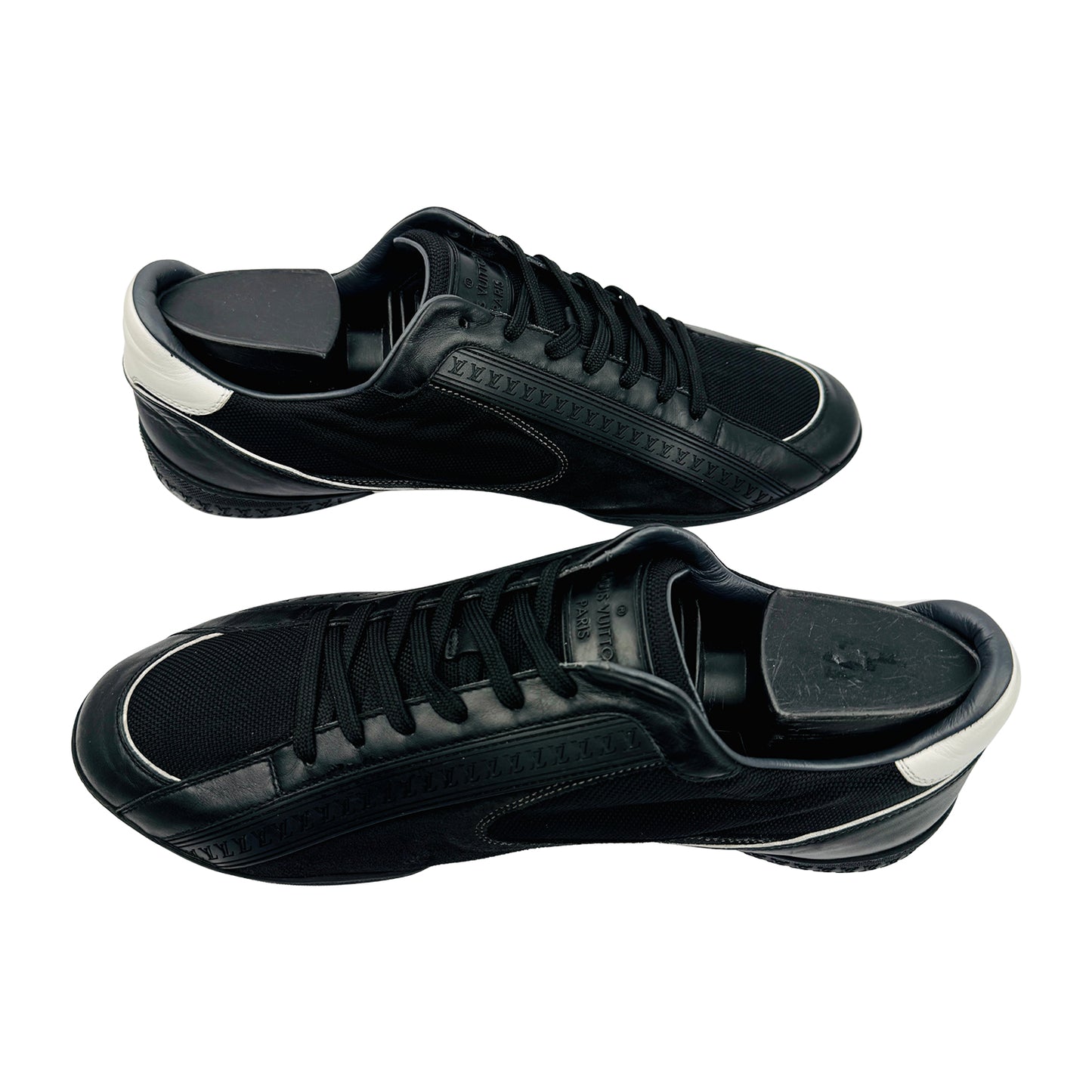 Louis Vuitton Men's Low-Top Black Sneakers (Size 41/41.5)