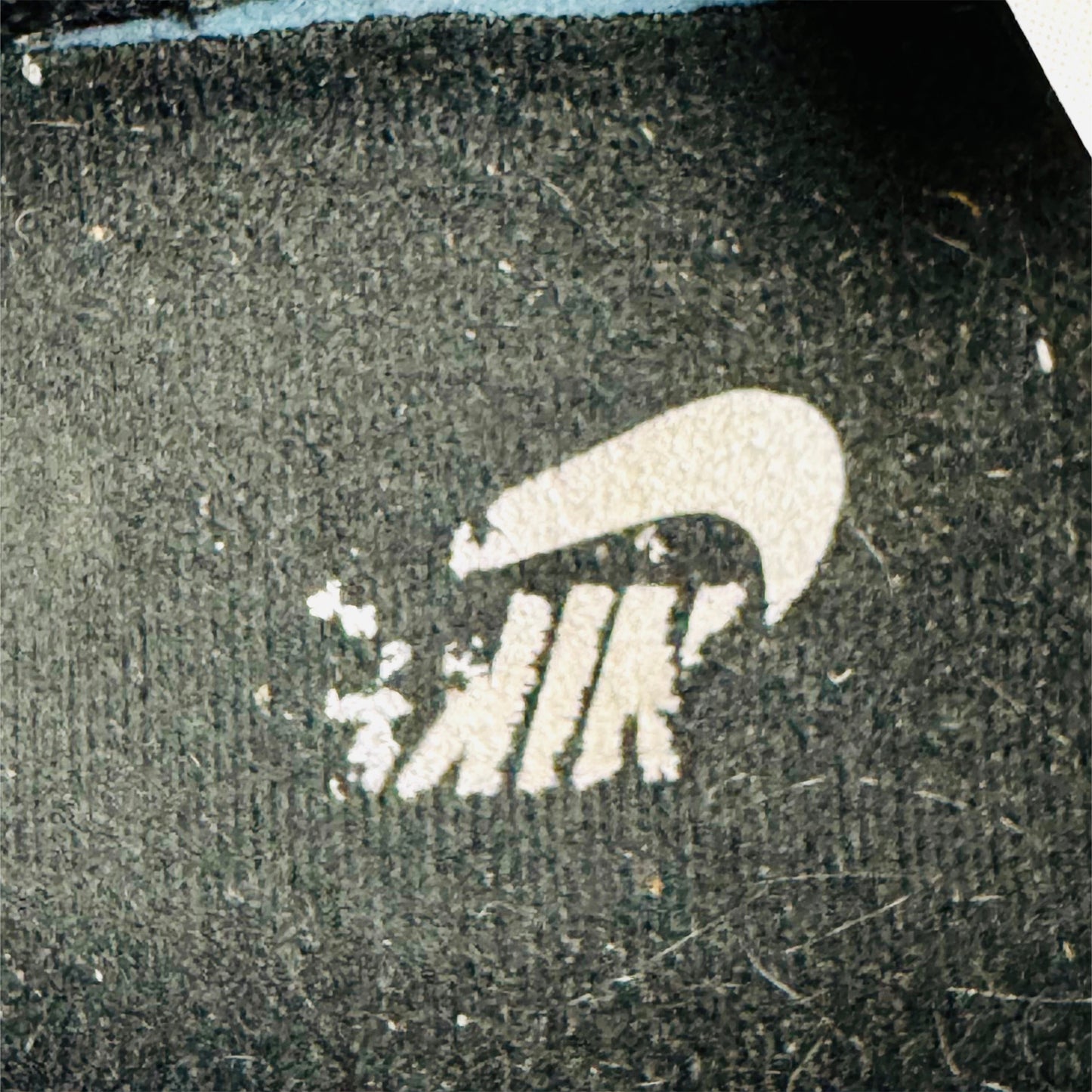 Nike Men's Air Jordan 1 Retro High OG Sneakers (Size 42.5) - 555088-105