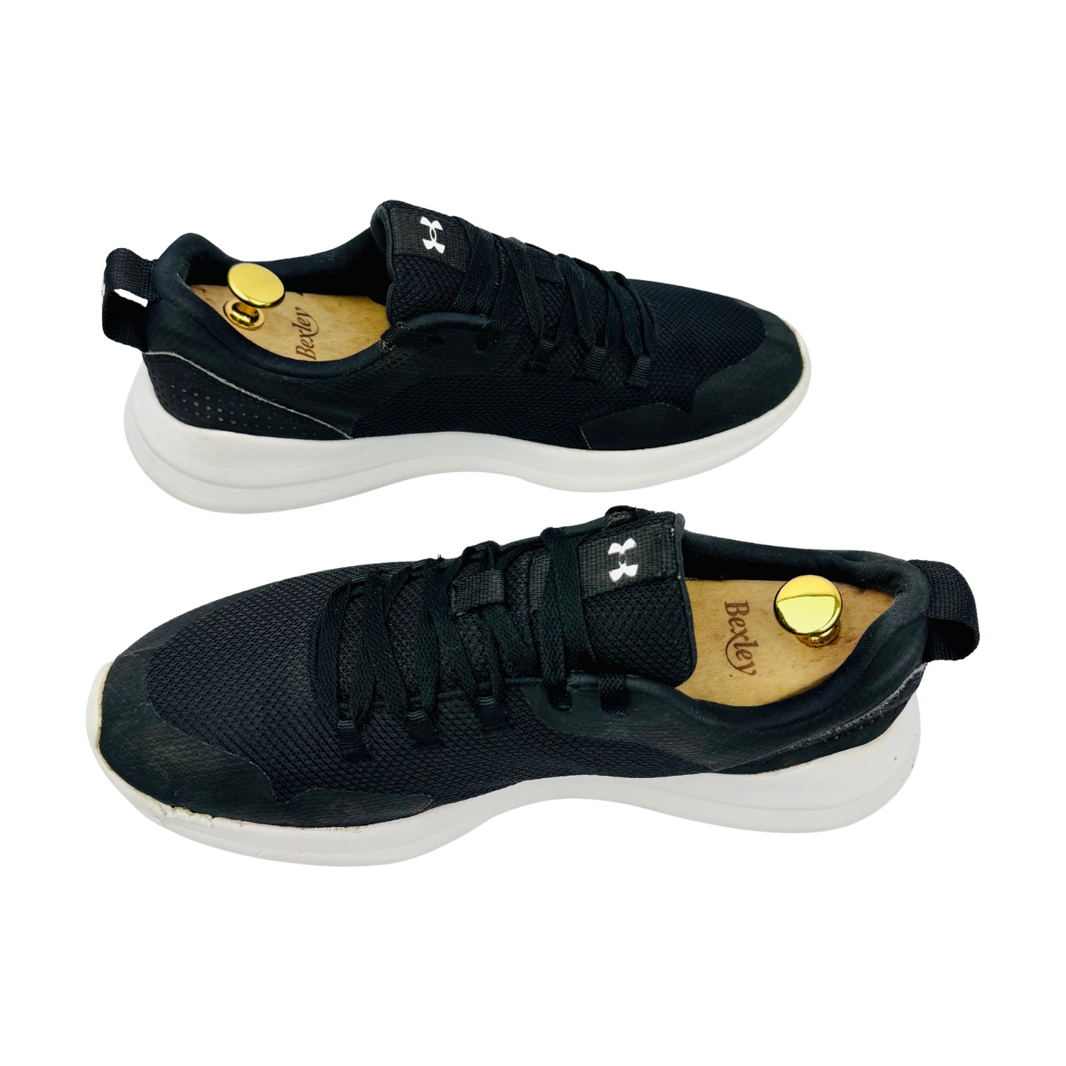 Cross image of Under Armor Men's Essential Sneakers (Size 43) - 3022954-001