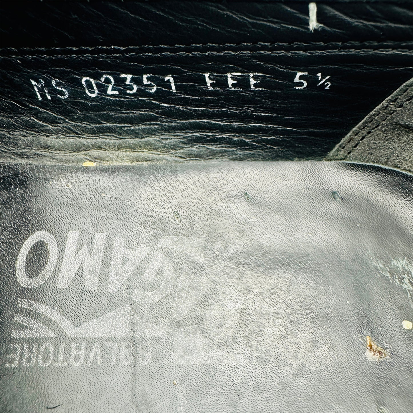 Salvatore Ferragamo David Black Loafers (Size 40)