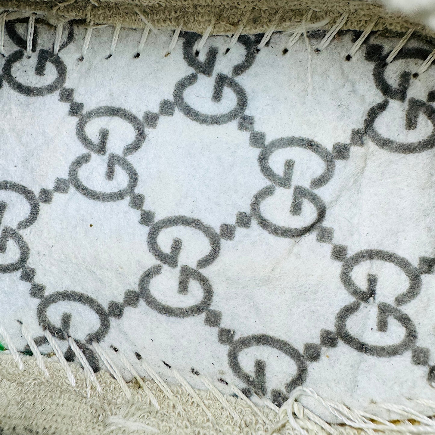 Gucci Screener GG Supreme Canvas Sneakers (Size 42)