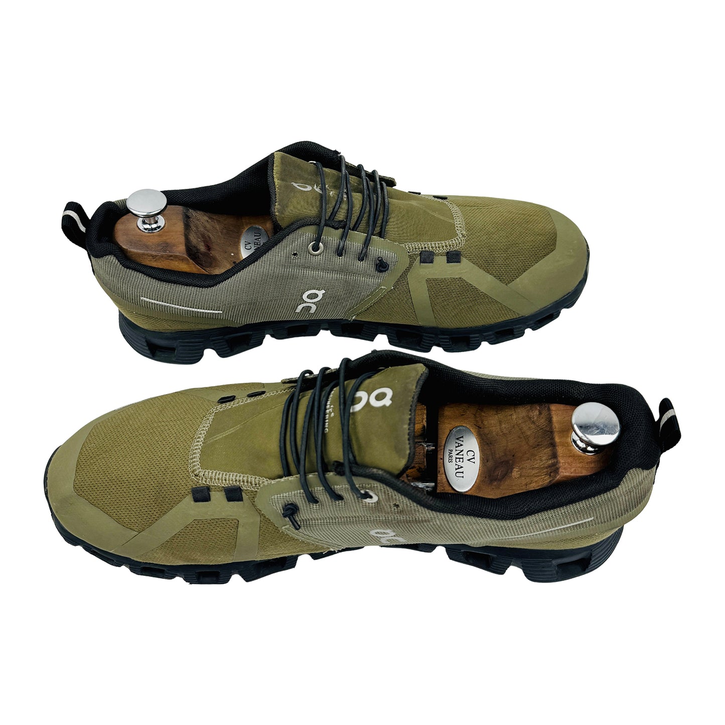 On Running Men's Cloud 5 Waterproof Shoes (Size 47) - 59.98840
