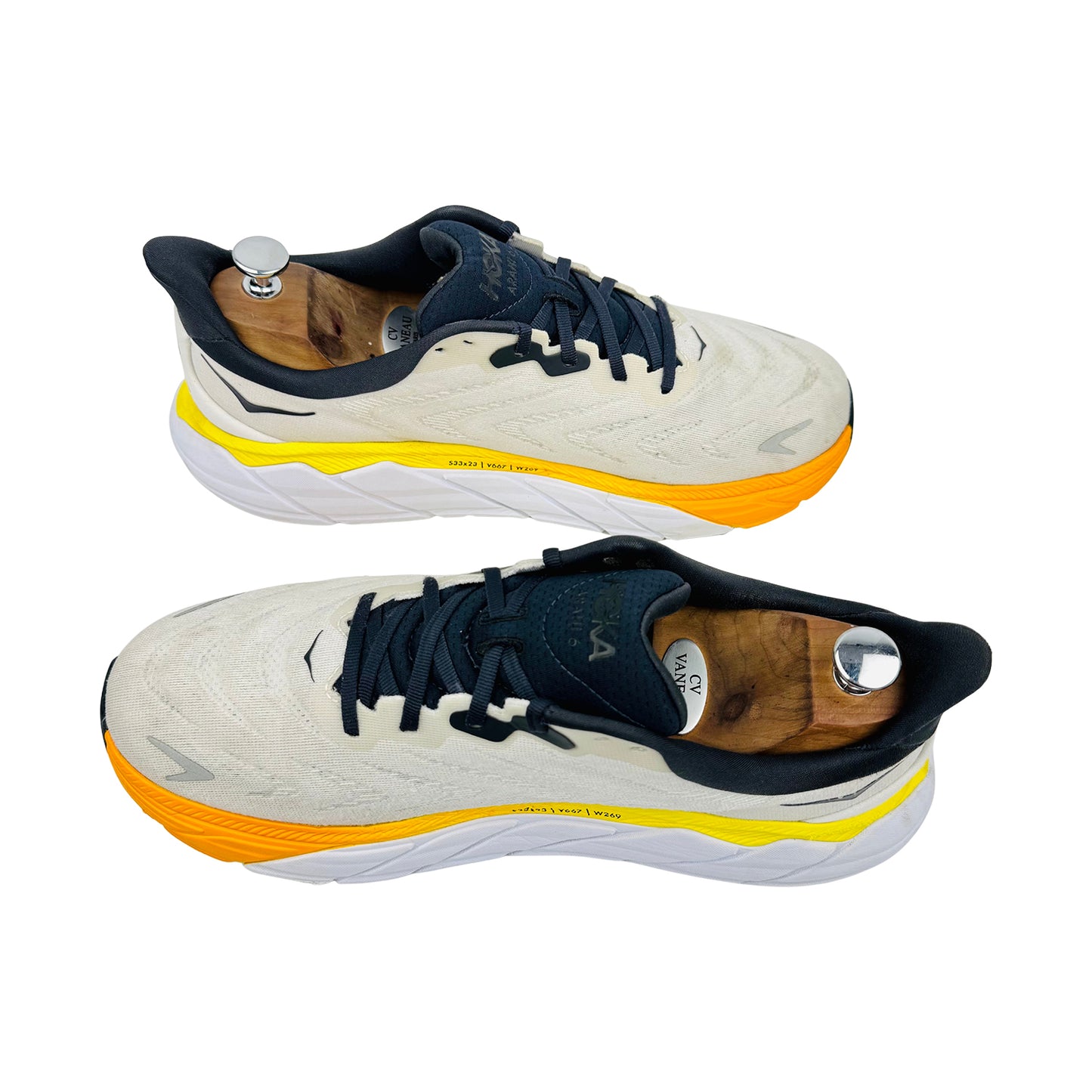 Hoka One One Arahi 6 Shoes (Size 46) - 1123194 NCBDB