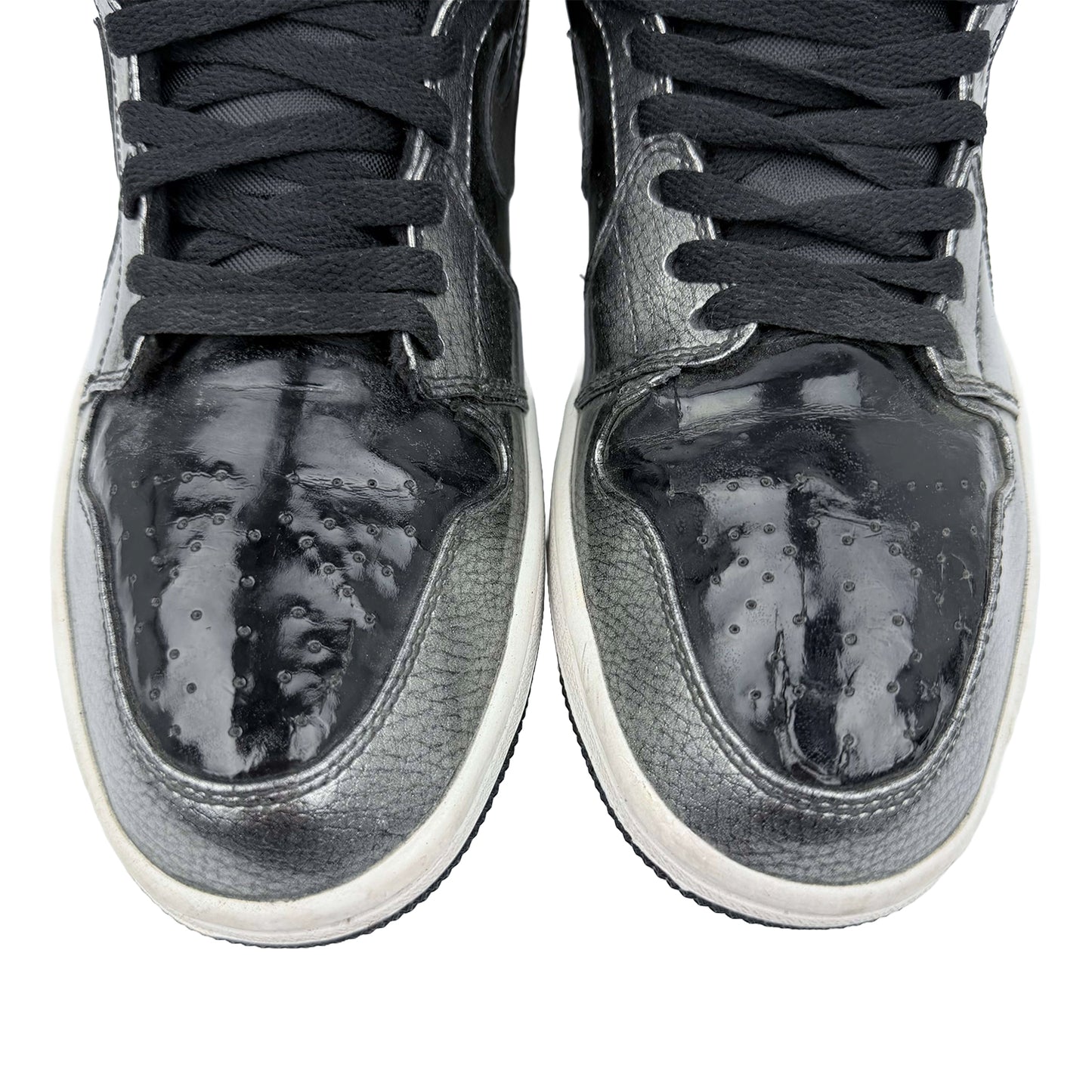 Nike Air Jordan 1 Retro High OG Sneaker Shoes (Size 40.5)