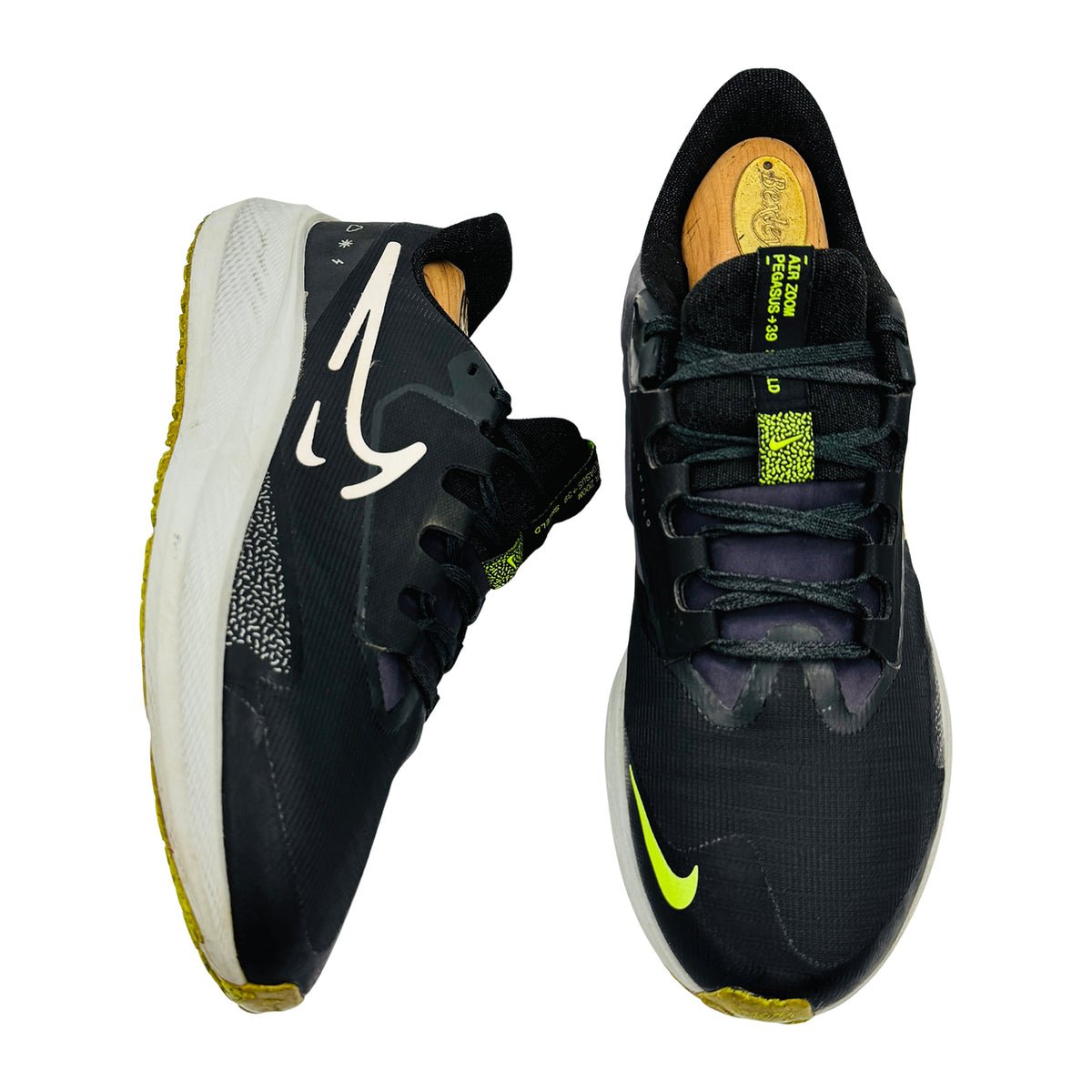 Nike Pegasus 39 Shield Shoes (Size 42.5) - DO7625-002
