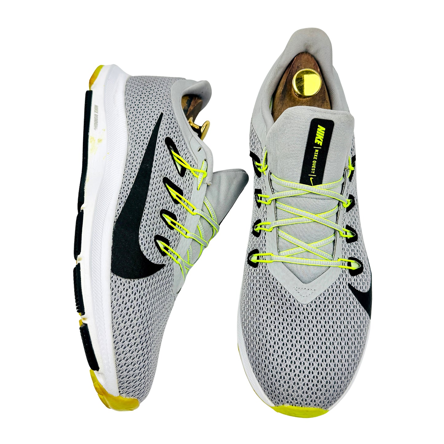 Nike Men's Quest 2 Sneakers (Size 42.5) - CI3787-011