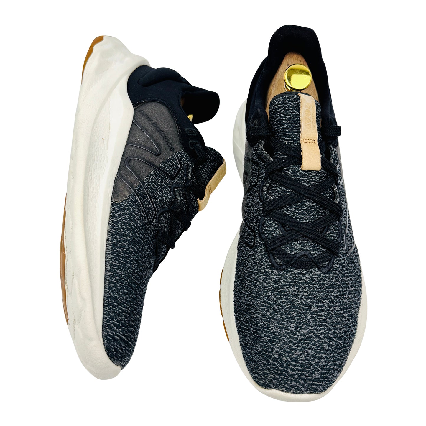 New Balance Fresh Foam Roav V2 Shoes (Size 43) - MROAVLK2